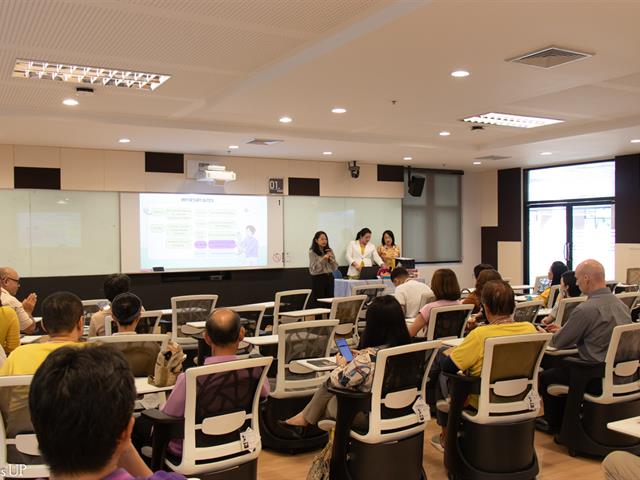 คณะศิลปศาสตร์จัดโครงการพัฒนาอาจารย์สาขาภาษาอังกฤษ ภายใต้หัวข้อ Empowering English Teaching & Learning with AI
