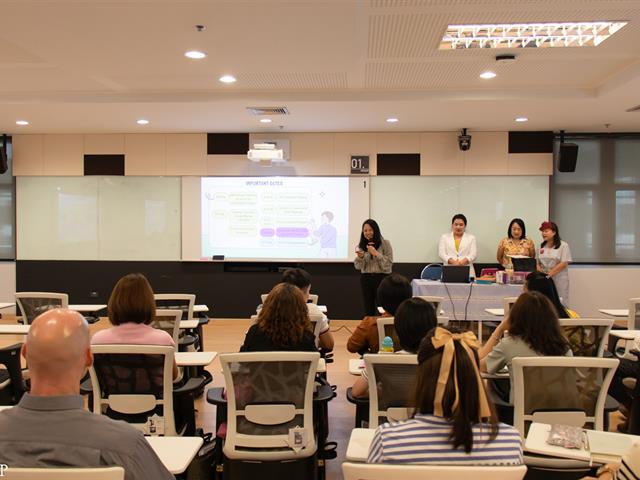 คณะศิลปศาสตร์จัดโครงการพัฒนาอาจารย์สาขาภาษาอังกฤษ ภายใต้หัวข้อ Empowering English Teaching & Learning with AI
