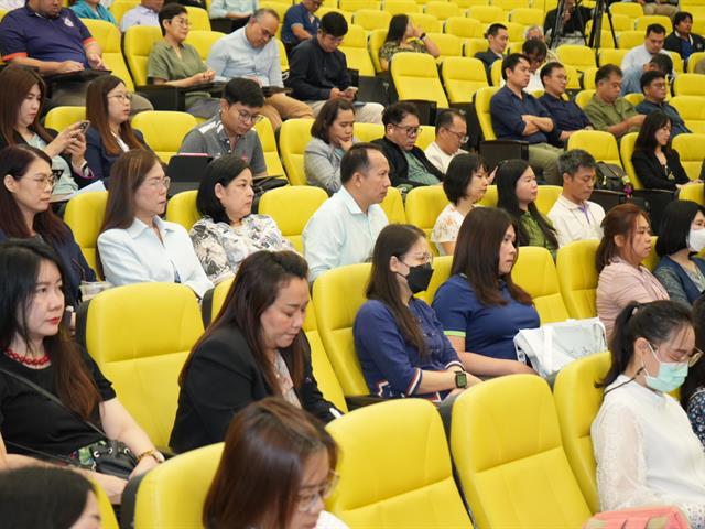 วิศวกรรมศาสตร์ ร่วมอบรมพร้อมรับทุนการส่งเสริมเศรษฐกิจสร้างสรรค์ จ.พะเยา ประยุกต์ใช้ทักษะเชิงพื้นที่ในการปฏิบัติงานร่วมกับชุมชน