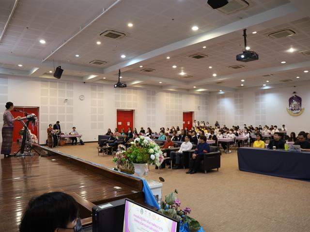 การอบรมเชิงปฏิบัติการในการพัฒนางานวิจัยและนวัตกรรมทางด้านสุขภาพ ในการประชุมวิชาการประจำปี 2568 