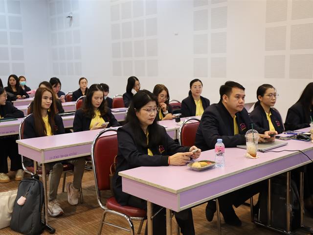 การอบรมเชิงปฏิบัติการในการพัฒนางานวิจัยและนวัตกรรมทางด้านสุขภาพ ในการประชุมวิชาการประจำปี 2568 