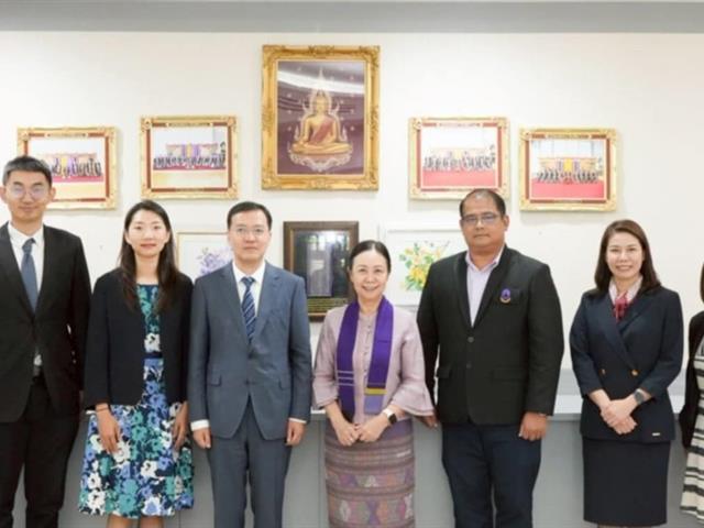 คณะศิลปศาสตร์ร่วมให้การต้อนรับกงสุลใหญ่แห่งสาธารณรัฐจีน ประจำเชียงใหม่