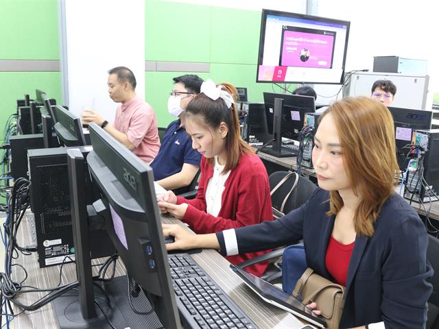 คณะวิทยาศาสตร์การแพทย์, พัฒนาศักยภาพ, สายสนับสนุน