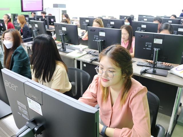 คณะวิทยาศาสตร์การแพทย์, พัฒนาศักยภาพ, สายสนับสนุน