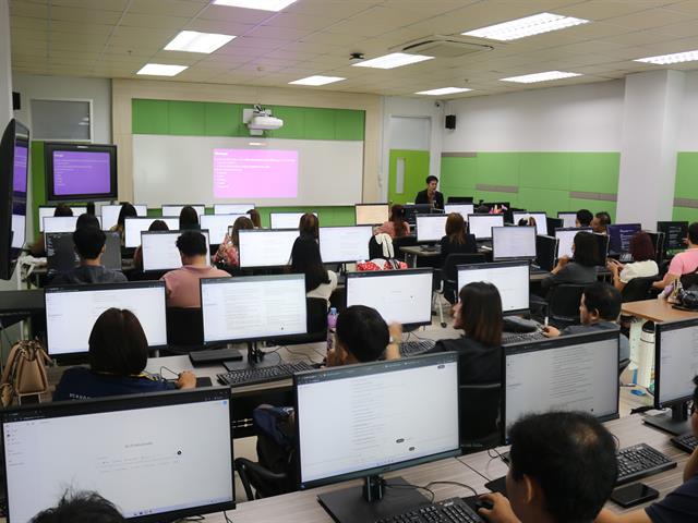 คณะวิทยาศาสตร์การแพทย์, พัฒนาศักยภาพ, สายสนับสนุน