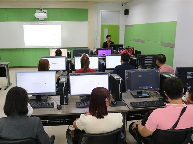 คณะวิทยาศาสตร์การแพทย์, พัฒนาศักยภาพ, สายสนับสนุน