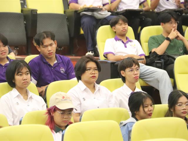 พัฒนาศักยภาพผู้นำนิสิต