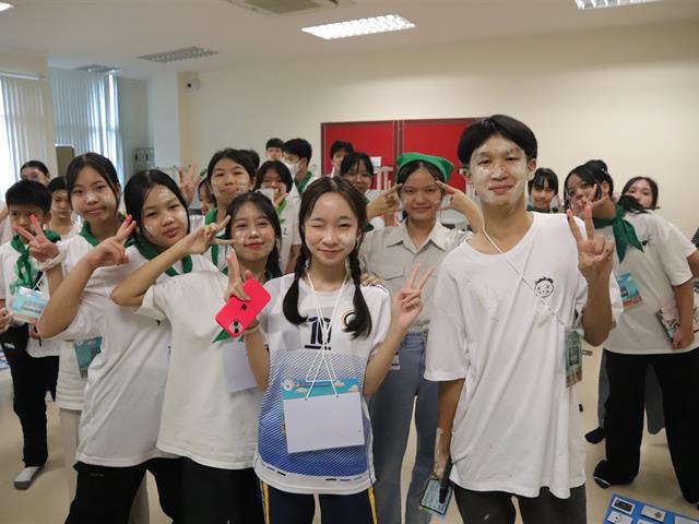 โรงเรียนสาธิตมหาวิทยาลัยพะเยา 