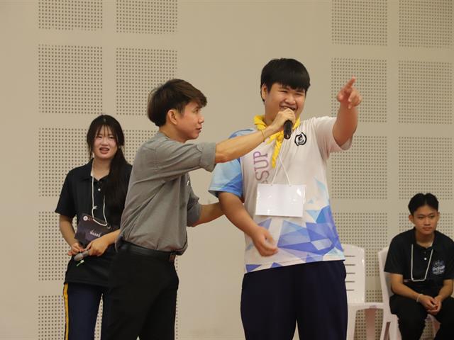 โรงเรียนสาธิตมหาวิทยาลัยพะเยา 