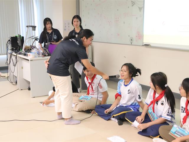 โรงเรียนสาธิตมหาวิทยาลัยพะเยา 