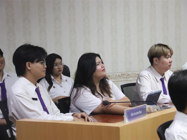 ต้อนรับนิสิตใหม่อย่างสร้างสรรค์