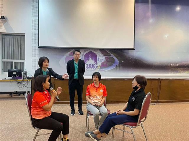 การให้คำปรึกษาเพื่อการดูแลสุขภาพจิตนิสิต