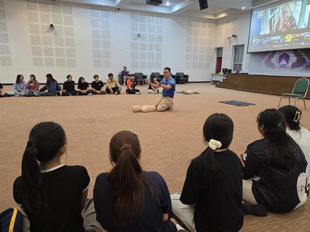 การปฐมพยาบาลเบื้องต้น การปฐมพยาบาล CPR