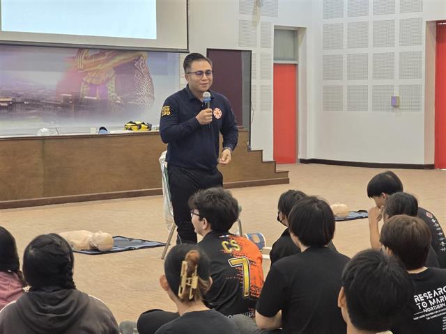 การปฐมพยาบาลเบื้องต้น การปฐมพยาบาล CPR