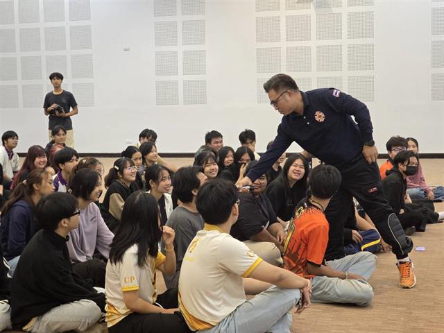 การปฐมพยาบาลเบื้องต้น การปฐมพยาบาล CPR