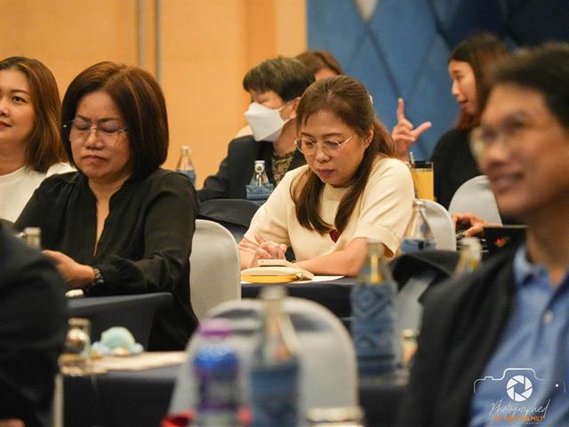คณะบริหารธุรกิจและนิเทศศาสตร์  