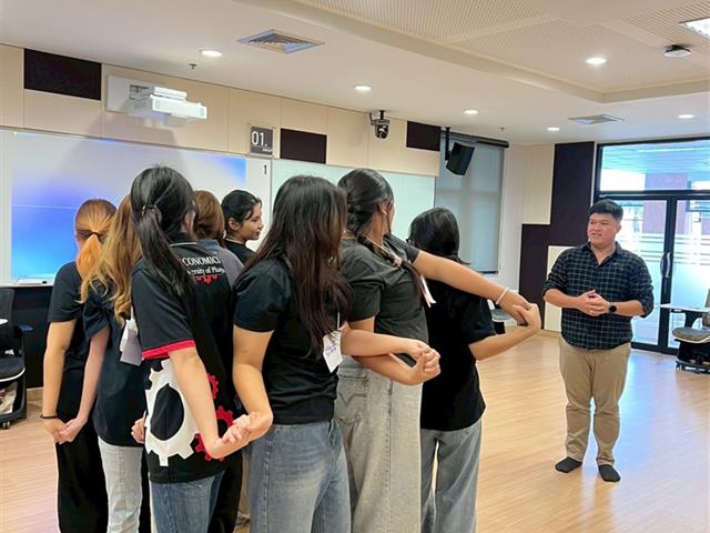 คณะบริหารธุรกิจและนิเทศศาสตร์  
