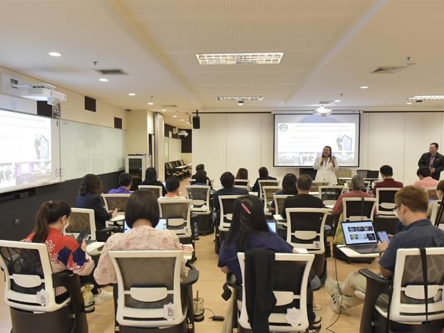 คณะบริหารธุรกิจและนิเทศศาสตร์  