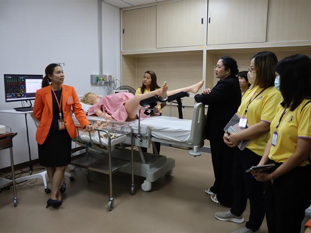 ศึกษาดูงาน ณ คณะพยาบาลศาสตร์ มหาวิทยาลัยบูรพา เพื่อแลกเปลี่ยนเรียนรู้ด้านการบริหารและการเรียนการสอน