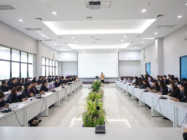วิทยาเขตเชียงรายและวิทยาลัยการศึกษาพัฒนาคุณภาพนิสิตสาขาวิชาการบริหารการศึกษา