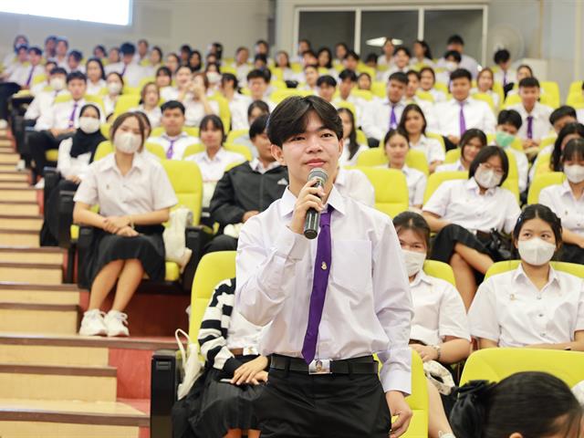 คณะสาธารณสุขศาสตร์ จัดกิจกรรม “เติมพลังรัก เติมพลังใจ” (โฮมฮัก ฮีลใจ) ให้กับนิสิตใหม่ ประจำปีการศึกษา 2568