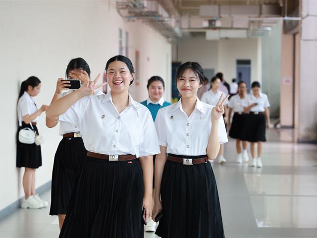 คณะสาธารณสุขศาสตร์ จัดกิจกรรม “เติมพลังรัก เติมพลังใจ” (โฮมฮัก ฮีลใจ) ให้กับนิสิตใหม่ ประจำปีการศึกษา 2568
