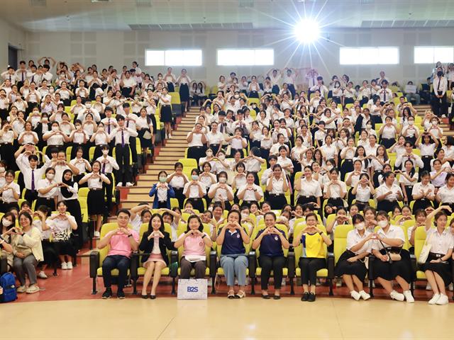 คณะสาธารณสุขศาสตร์ จัดกิจกรรม “เติมพลังรัก เติมพลังใจ” (โฮมฮัก ฮีลใจ) ให้กับนิสิตใหม่ ประจำปีการศึกษา 2568