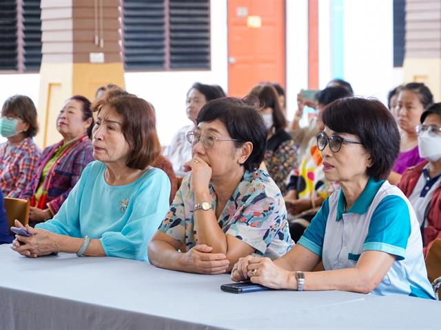 สนับสนุนผู้ประกอบการท้องถิ่น 