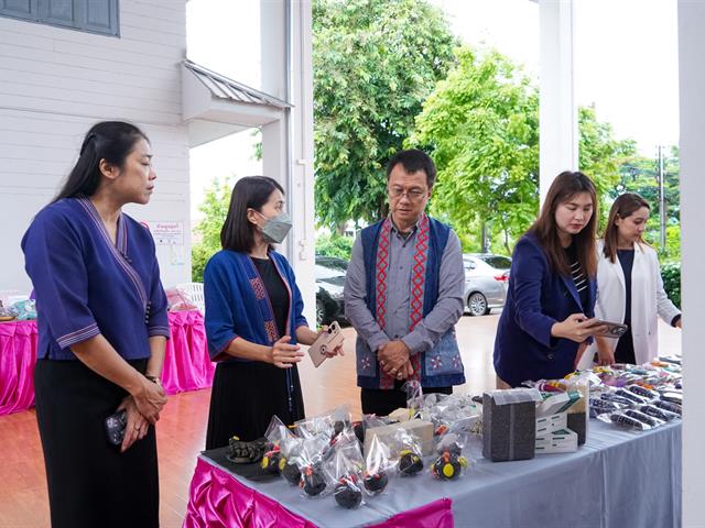สนับสนุนผู้ประกอบการท้องถิ่น 