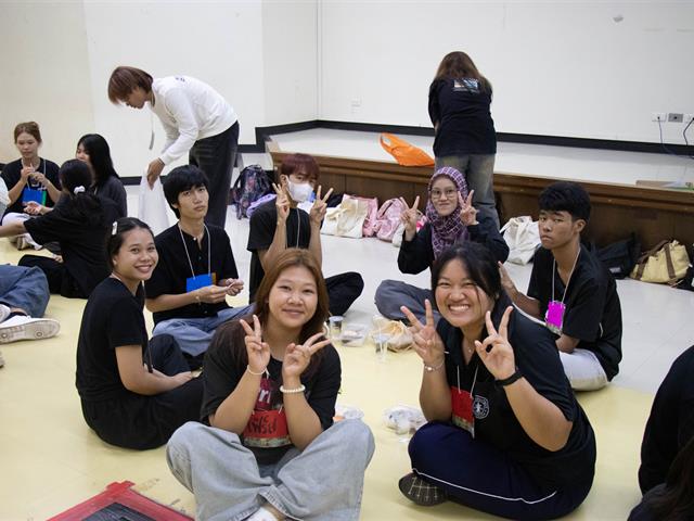 คณะศิลปศาสตร์จัดโครงการสานสัมพันธ์น้องใหม่ หล่อหลอมดวงใจเลือดสีส้มอิฐ ครั้งที่ 19