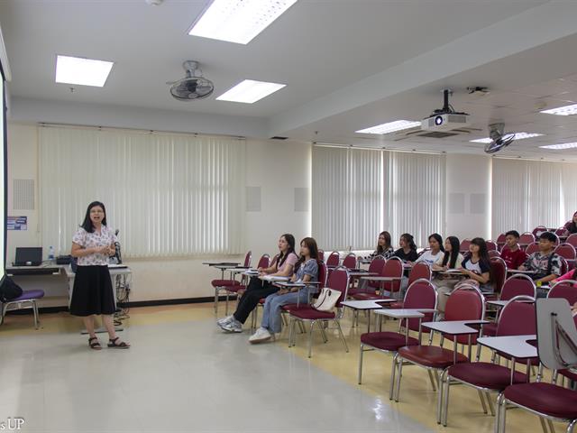 คณะศิลปศาสตร์จัดโครงการปฐมนิเทศ อบรมทักษะทางภาษาและการใช้ชีวิตในมหาวิทยาลัย