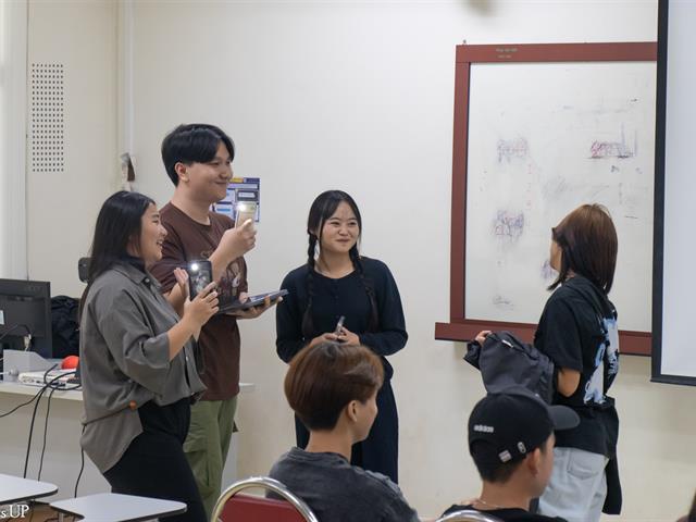 คณะศิลปศาสตร์จัดโครงการปฐมนิเทศ อบรมทักษะทางภาษาและการใช้ชีวิตในมหาวิทยาลัย