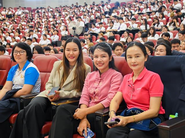 วิทยาลัยการศึกษาจัดกิจกรรมปฐมนิเทศนิสิตใหม่ ประจำปีการศึกษา 2568 “ต้อนรับฟ้ามุ่ยช่อที่ 15” สู่มหาวิทยาลัยพะเยา