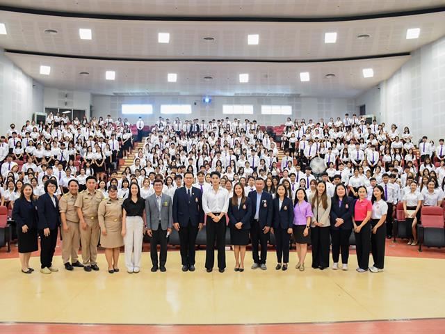 วิทยาลัยการศึกษาจัดกิจกรรมปฐมนิเทศนิสิตใหม่ ประจำปีการศึกษา 2568 “ต้อนรับฟ้ามุ่ยช่อที่ 15” สู่มหาวิทยาลัยพะเยา