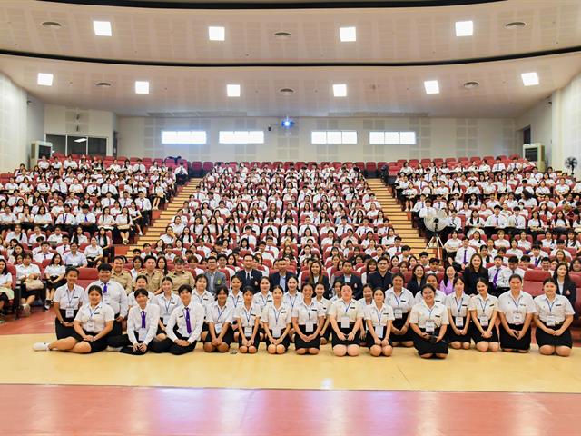 วิทยาลัยการศึกษาจัดกิจกรรมปฐมนิเทศนิสิตใหม่ ประจำปีการศึกษา 2568 “ต้อนรับฟ้ามุ่ยช่อที่ 15” สู่มหาวิทยาลัยพะเยา