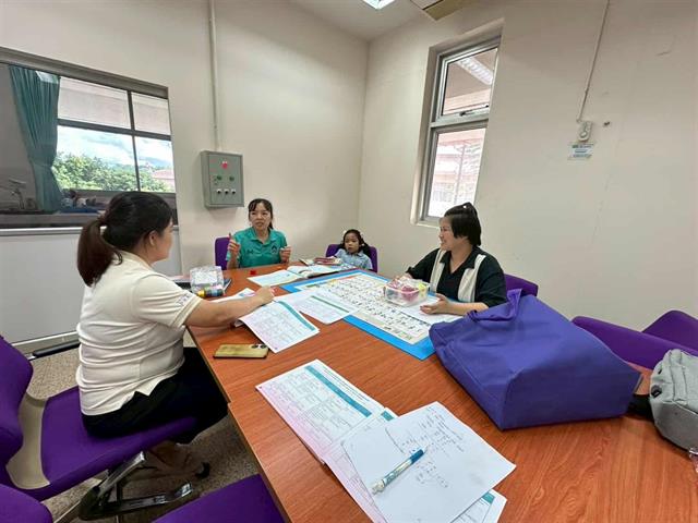 โครงการพัฒนาการสื่อการสอนด้านการส่งเสริมพัฒนาการเด็ก