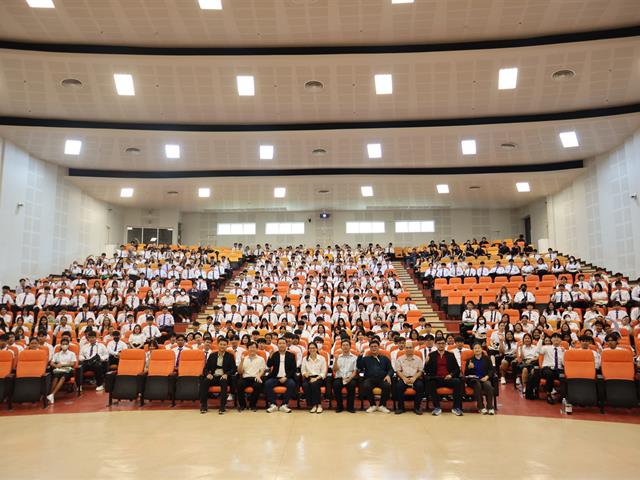 คณะวิศวกรรมศาสตร์ จัดโครงการปฐมนิเทศนิสิตใหม่ ต้อนรับฟ้ามุ่ยช่อที่ 15