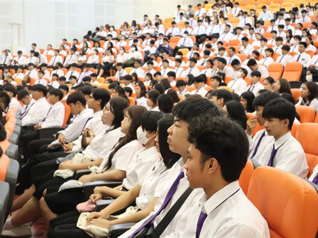 คณะวิศวกรรมศาสตร์ จัดโครงการปฐมนิเทศนิสิตใหม่ ต้อนรับฟ้ามุ่ยช่อที่ 15