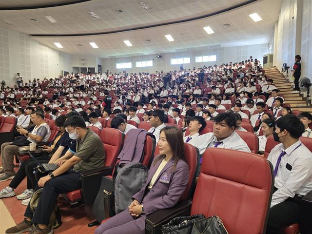 ปฐมนิเทศนิสิตใหม่ ICT รุ่นที่ 25