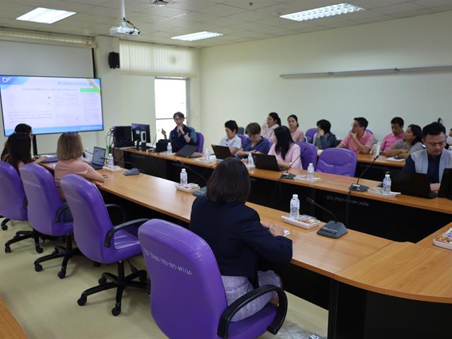 คณะเภสัชศาสตร์ เข้าร่วมโครงการ "คลินิกกองคลังสัญจร" ประจำปีงบประมาณ 2568