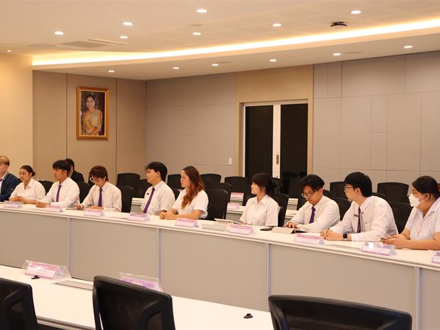 สำนักงานอธิการบดีมหาวิทยาลัยพะเยา