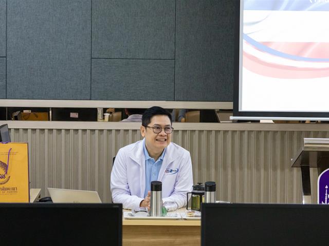คณะศิลปศาสตร์จัดโครงการพัฒนาอาจารย์ตามกรอบมาตรฐานวิชาชีพ (UP-PSF) “การอบรมเทคนิคการเขียนผลงานเพื่อเตรียมความพร้อมเข้าสู่ Thailand PSF และ UKPSF”