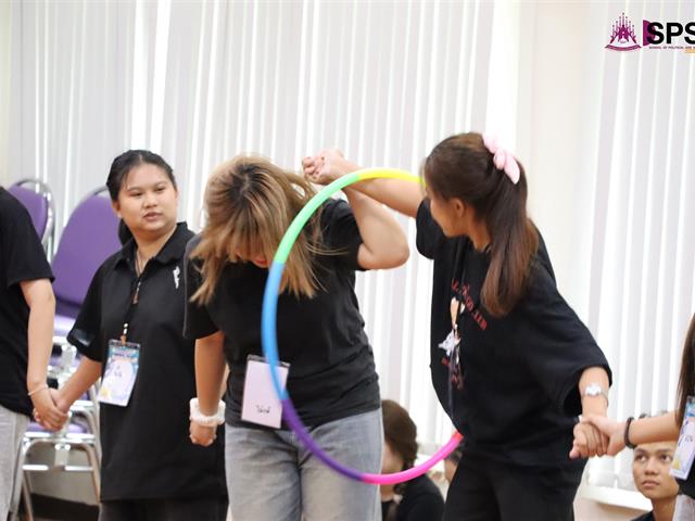 คณะรัฐศาสตร์และสังคมศาสตร์ 