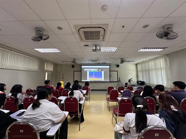 คณะศิลปศาสตร์จัดโครงการภาษาฝรั่งเศสเพื่อวิชาชีพ กิจกรรมย่อยที่ 1