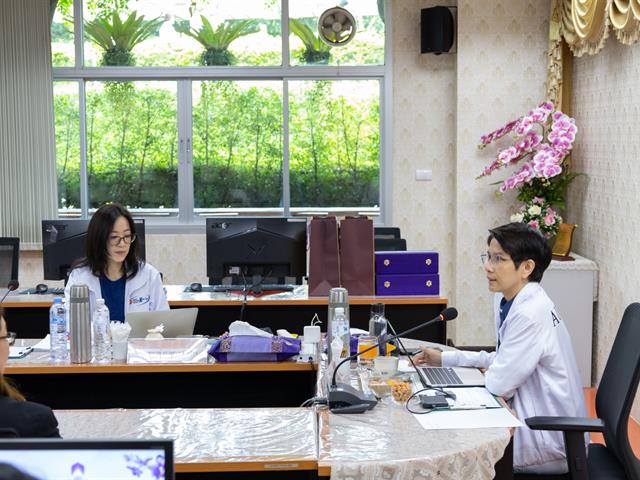คณะศิลปศาสตร์รับการตรวจประเมินการประกันคุณภาพการศึกษาภายใน ระดับหลักสูตร ประจำปีการศึกษา 2567