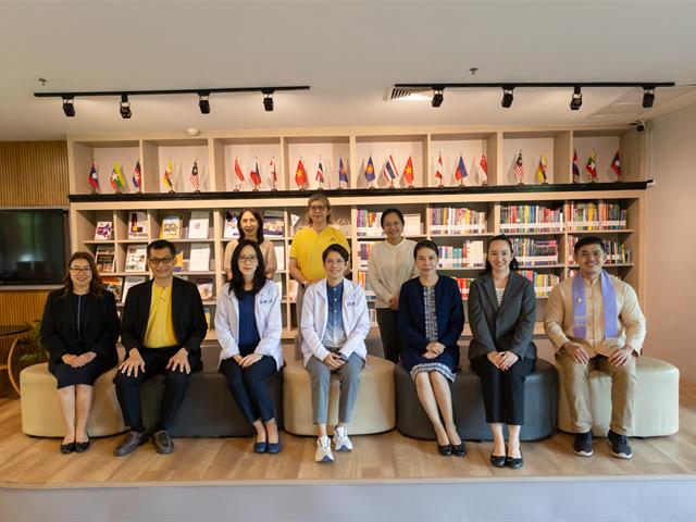 คณะศิลปศาสตร์รับการตรวจประเมินการประกันคุณภาพการศึกษาภายใน ระดับหลักสูตร ประจำปีการศึกษา 2567