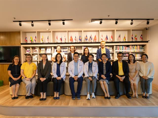คณะศิลปศาสตร์รับการตรวจประเมินการประกันคุณภาพการศึกษาภายใน ระดับหลักสูตร ประจำปีการศึกษา 2567