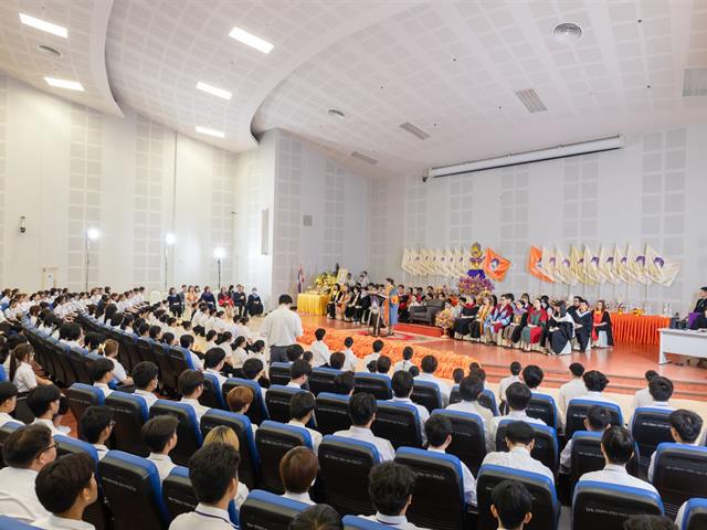 คณะศิลปศาสตร์จัดพิธีไหว้ครู “กราบคุรุปูจา ครูบาอาจารย์เจ้า” ประจำปีการศึกษา ๒๕๖๘