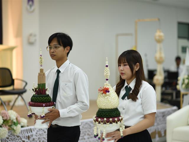 คณะแพทยศาสตร์ นิสิตแพทย์ พิธีไหว้ครู