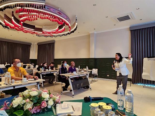 คณะศิลปศาสตร์ มหาวิทยาลัยพะเยา จัดอบรมเชิงปฏิบัติการ  “เทคนิคการสอนแบบ Play-based Learning” แก่ครูตำรวจตระเวนชายแดน  ศูนย์การเรียนตำรวจตระเวนชายแดน อินทรีอาสา (บ้านห้วยปุ้ม)